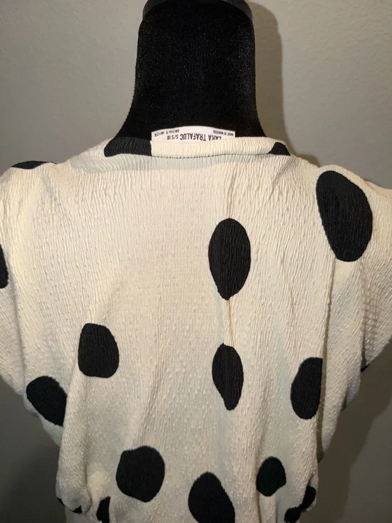 Zara White Midi Dress with Black Polka Dots - Picture 6 of 7